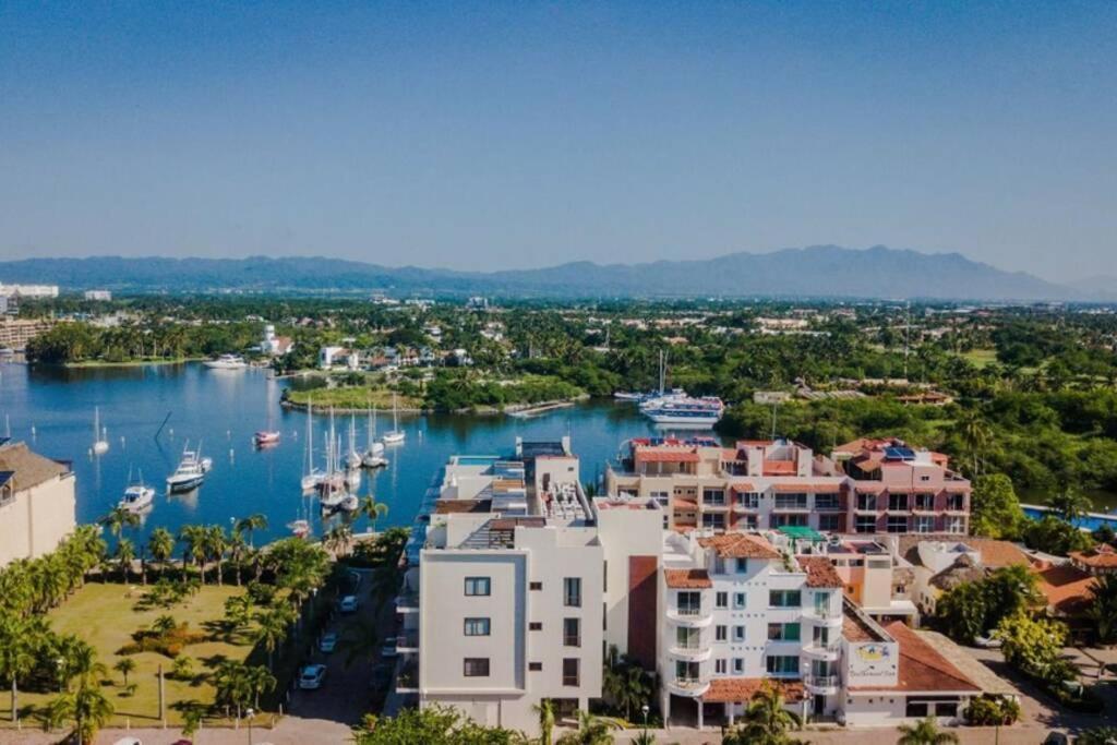 Modern Stylish Apt. Steps Away From The Beach Nuevo Vallarta Eksteriør bilde